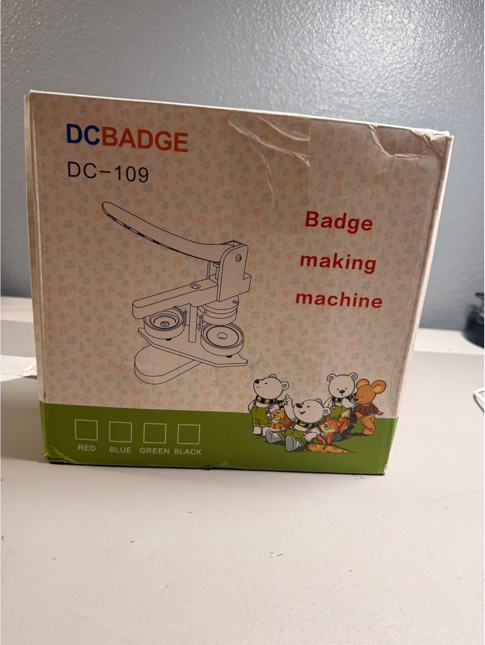 DCBADGE DC-109 Badge Making Machine DIY Button Maker